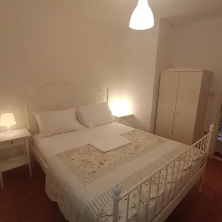 Lana Deluxe,sevid Apartment *